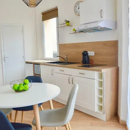 Apartamento Liberte Plein Centre Saint-Raphaël